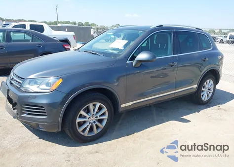 2014 Volkswagen Touareg 3.6L Sport из США, поврежденный, VIN WVGEF9BPXED009920